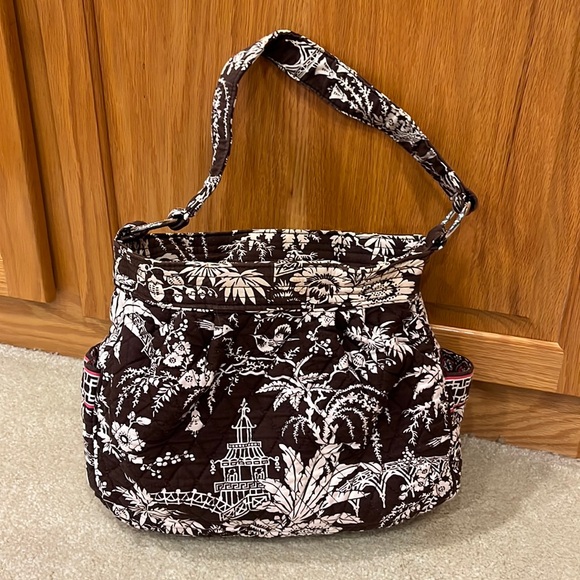 Vera Bradley reversible women’s shoulder bag, colors brown/white/pink design - Picture 1 of 6